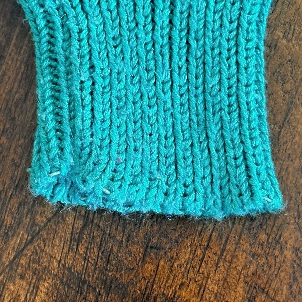 Lauren Cole | 80s Teal & White Angora Embellished Sweater - Picture 5 of 8